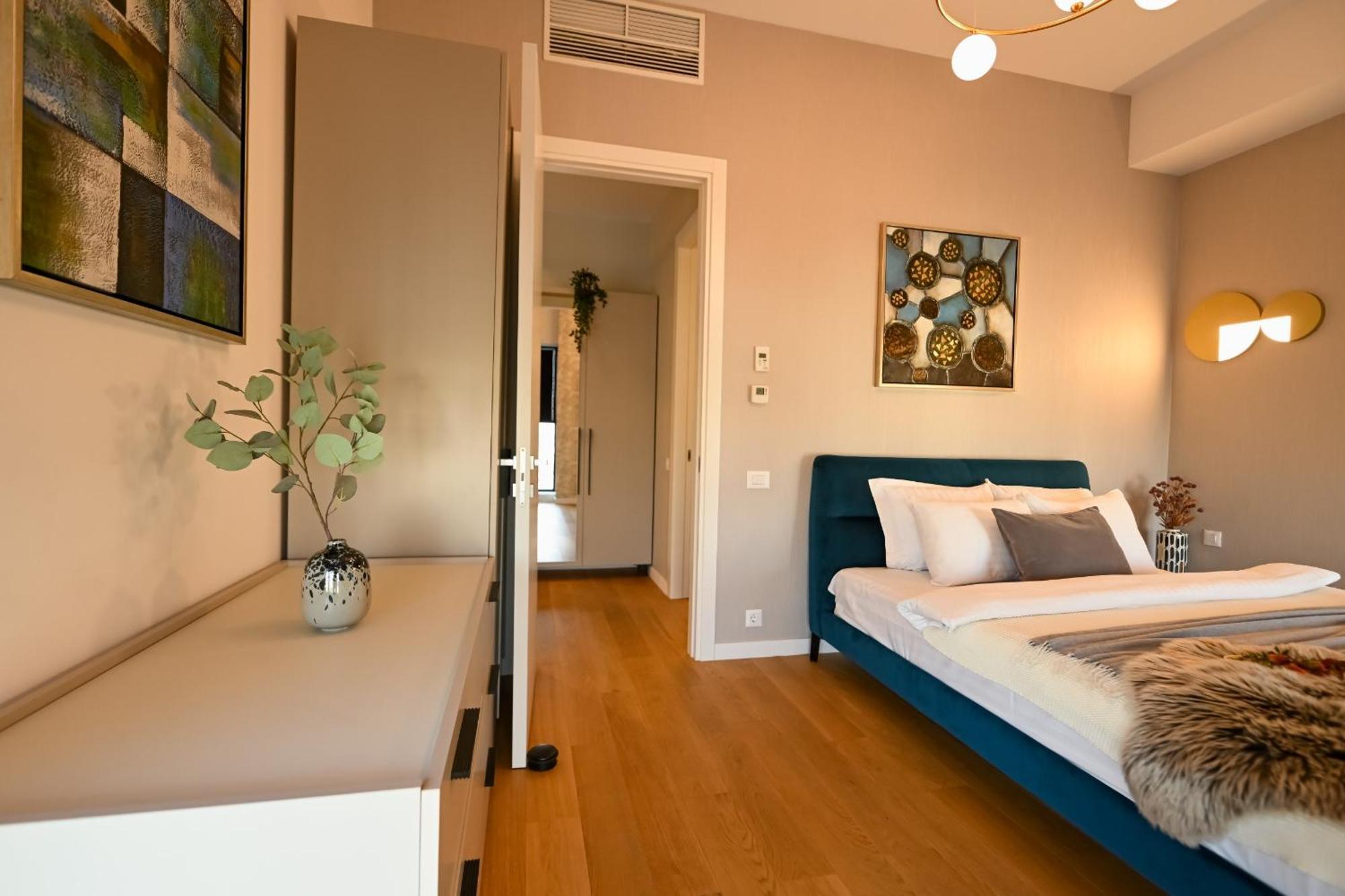 One Verdi Park Exclusive Apartments - Panoramic View & Private Parking บูคาเรสต์ ห้อง รูปภาพ
