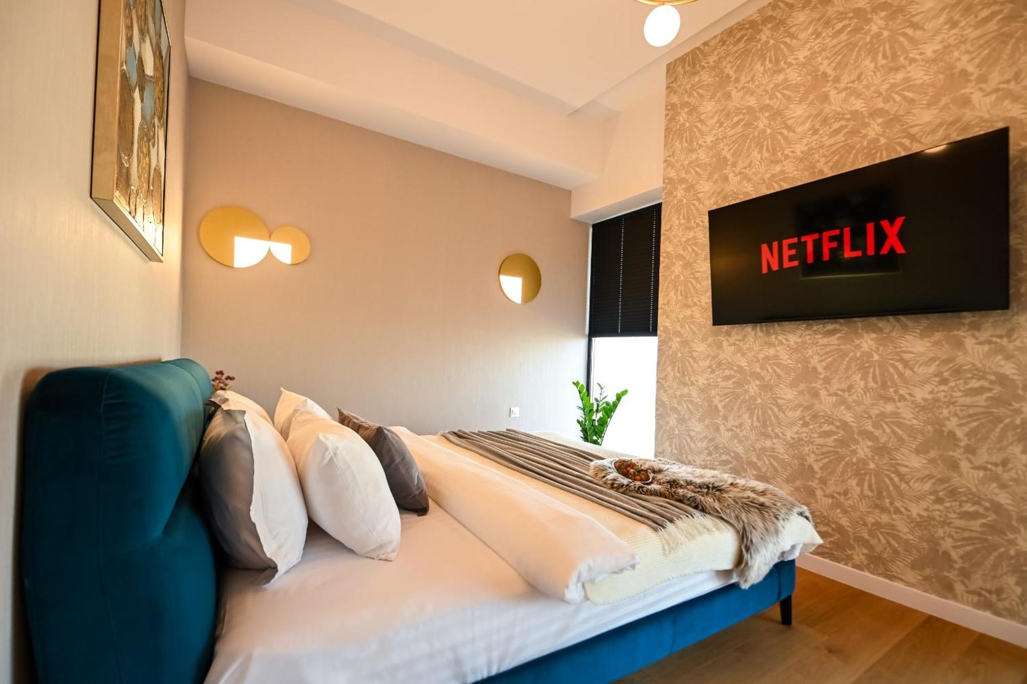 One Verdi Park Exclusive Apartments - Panoramic View & Private Parking บูคาเรสต์ ห้อง รูปภาพ